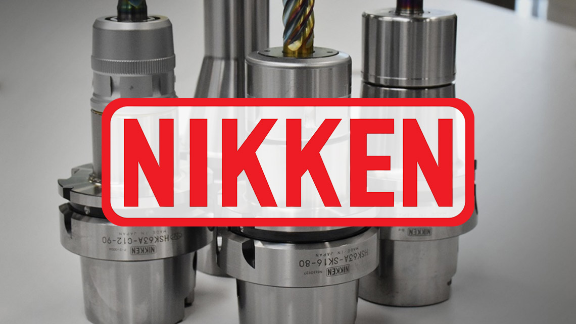 NIKKEN Zero Fit Halter Gruppe mit NIKKEN Logo