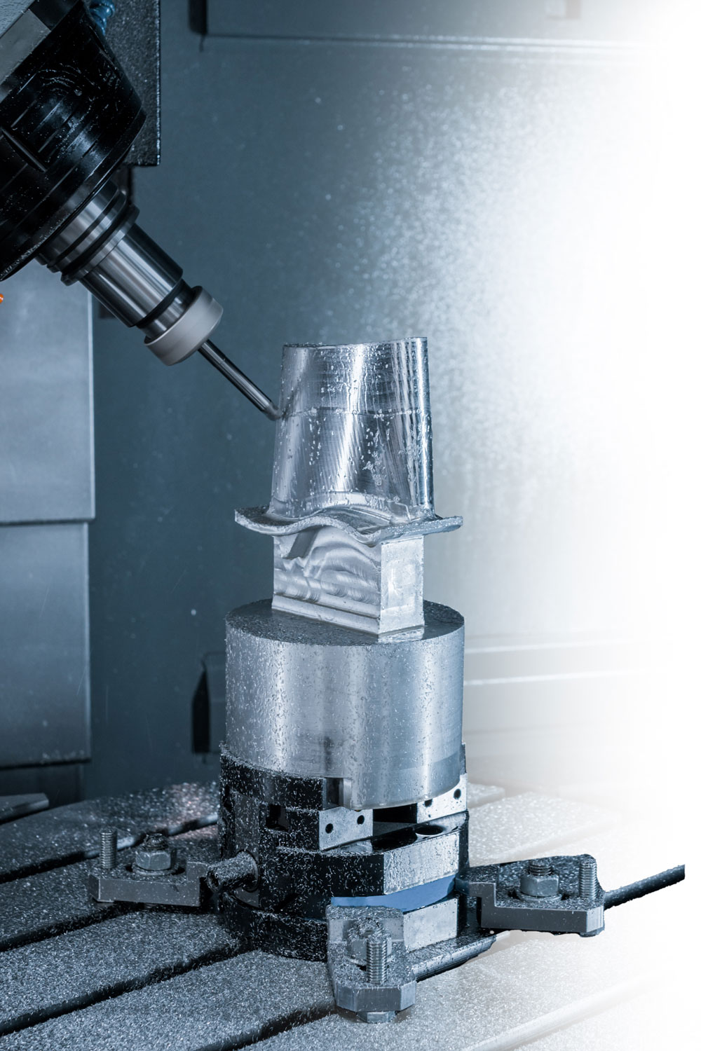 Turbinenblatt fräsen mit WEDCO Fräser